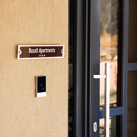 Bazalt Apartments ミエルクレア＝チュク エクステリア 写真