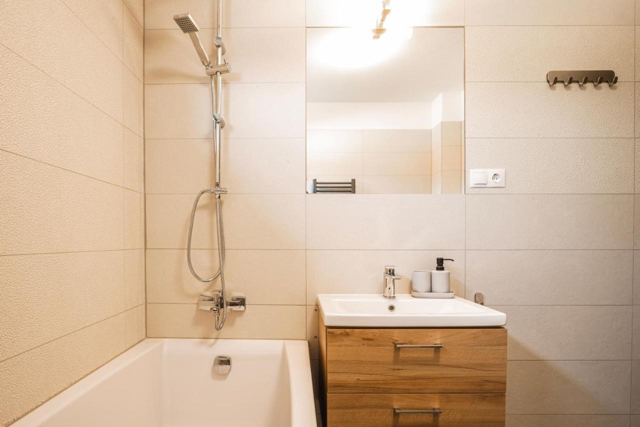 Bazalt Apartments ミエルクレア＝チュク エクステリア 写真