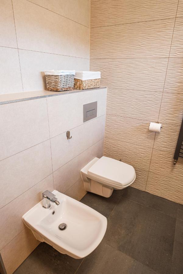 Bazalt Apartments ミエルクレア＝チュク エクステリア 写真